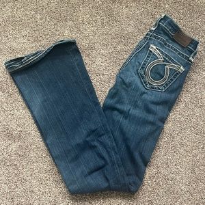 Big star pants.